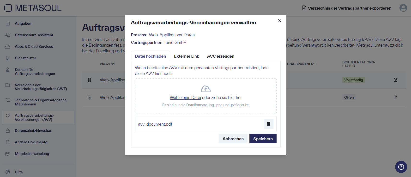Datei-Upload der Auftragsverarbeitungsvereinbarung sowie die beiden weiteren Optionen „Externer Link“ und „AVV erzeugen“.
