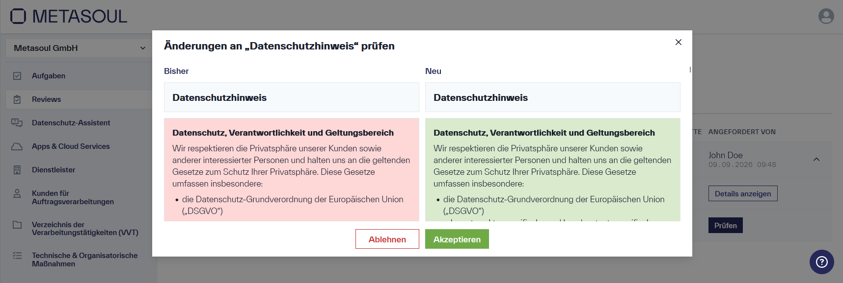 Pop-up-Fenster &ldquo;Änderungen an &ldquo;Datenschutzhinweis&rdquo; prüfen&rdquo; mit einer Gegenüberstellung der Spalten &ldquo;Bisher&rdquo; und &ldquo;Neu&rdquo; für den Abschnitt &ldquo;Datenschutz, Verantwortlichkeit und Geltungsbereich&rdquo; sowie den Schaltflächen &ldquo;Ablehnen&rdquo; und &ldquo;Akzeptieren&rdquo;.
